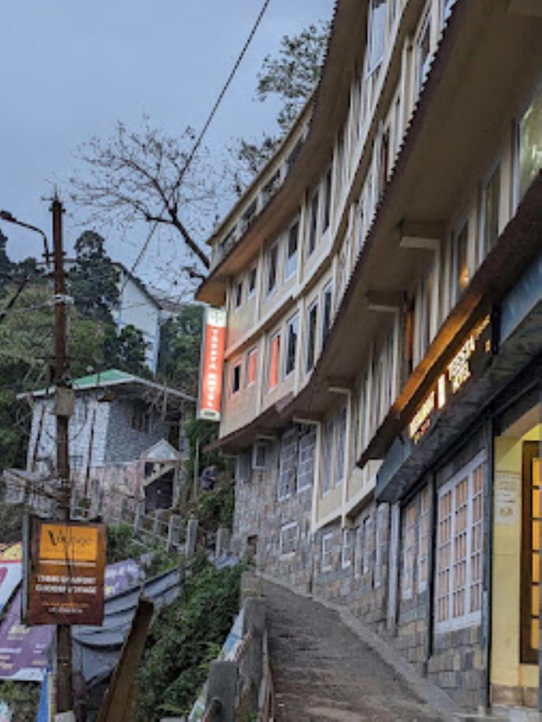 Teesta Hotel , Darjeeling Darjeeling  Ngoại thất bức ảnh